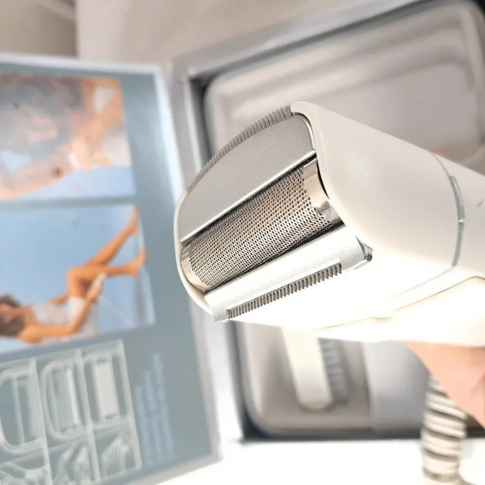 Vintage Braun Lady Elegance 3 Electric Shaver Razor Germany women's 5666 w/‎ box